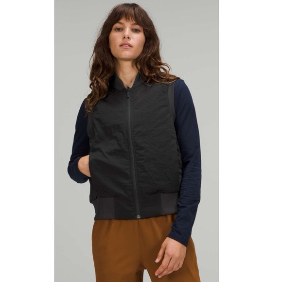 Lululemon | Non-Stop Bomber Vest - Picture 2 of 8